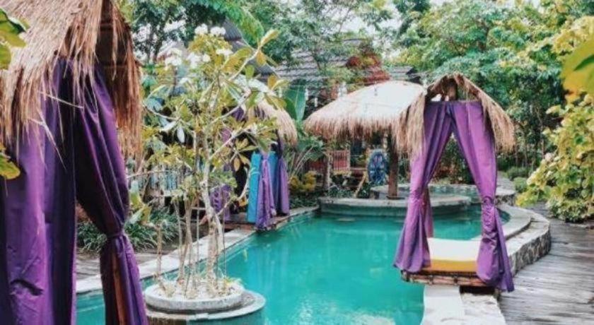 La Luna Resort Yogyakarta Слеман Экстерьер фото